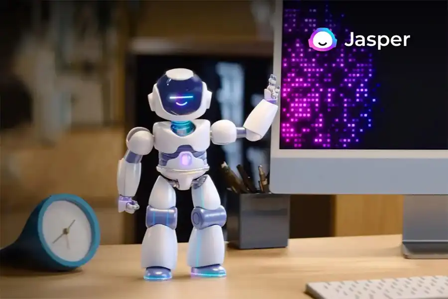 Jasper.ai از محبوب‌ترین گزینه‌ها برای فروشگاه‌های آنلاین و برندهایی است که نیاز به متن‌های اثرگذار دارند. 